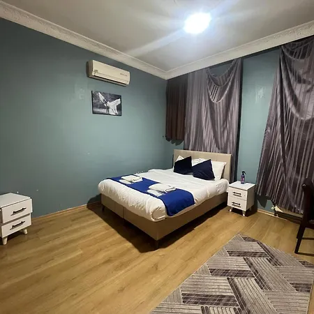 Taksim White Mansion Pensión 4*